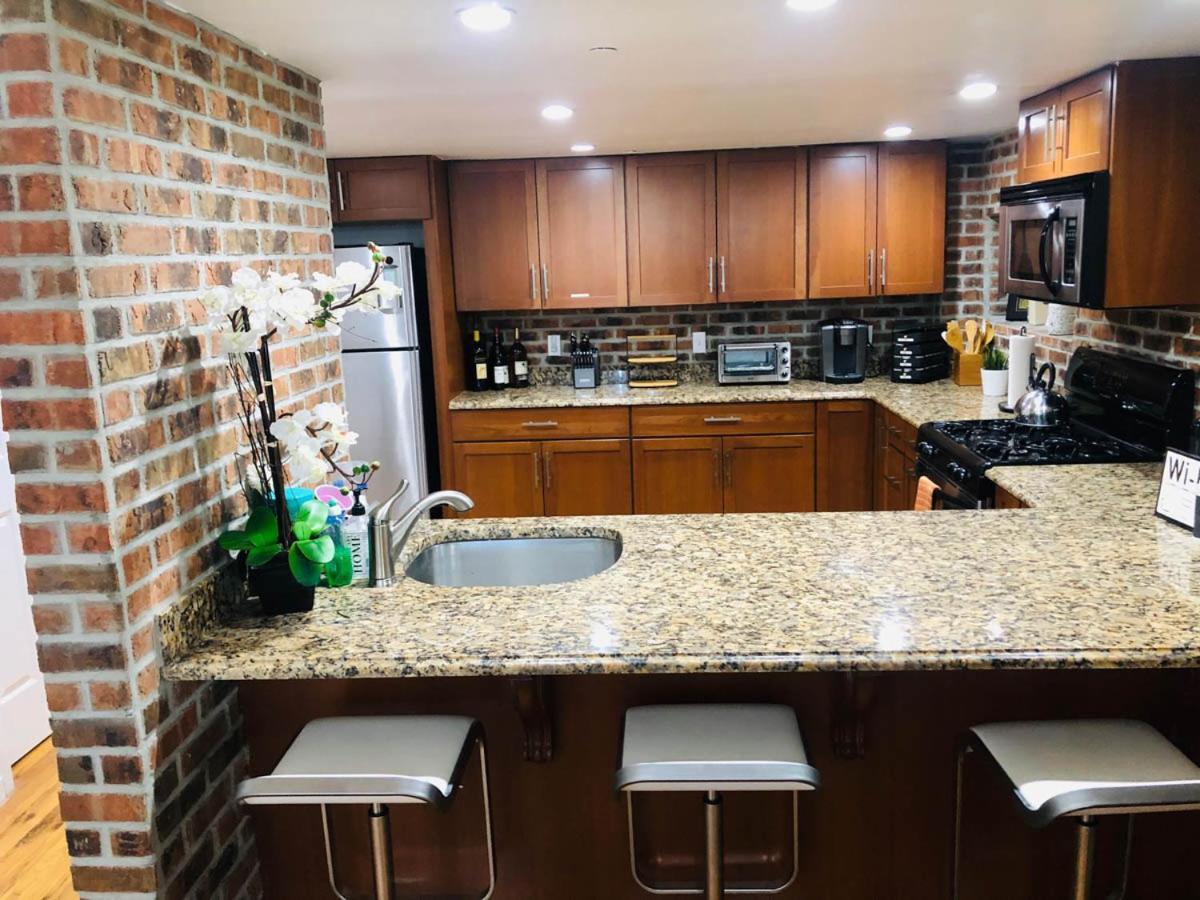 Updated Amazing Bi -Level Condo Minutes From Water Views Of New York City North Bergen Extérieur photo